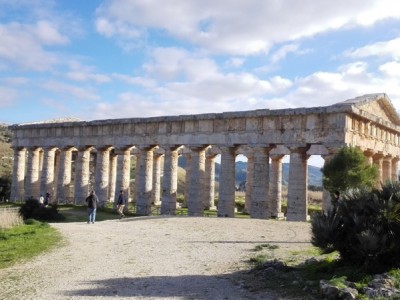 Segesta-tempio